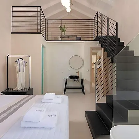 Sutor Chic Manor 4*