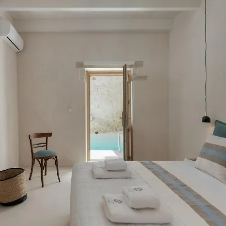 Sutor Chic Manor Szálloda