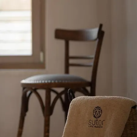 Sutor Chic Manor Szálloda 4*