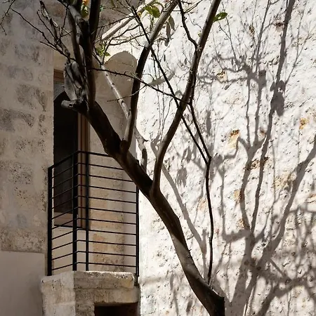 Sutor Chic Manor 4*