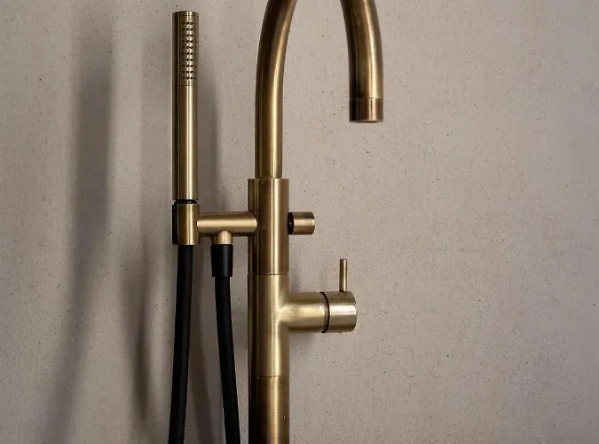 Sutor Chic Manor Hotel *