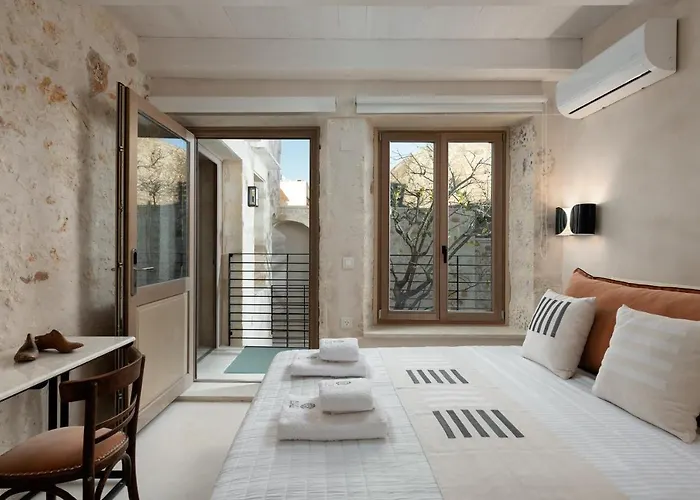 Hotel Sutor Chic Manor